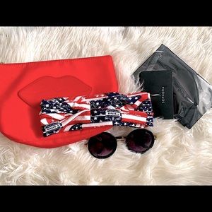 Women’s accessories